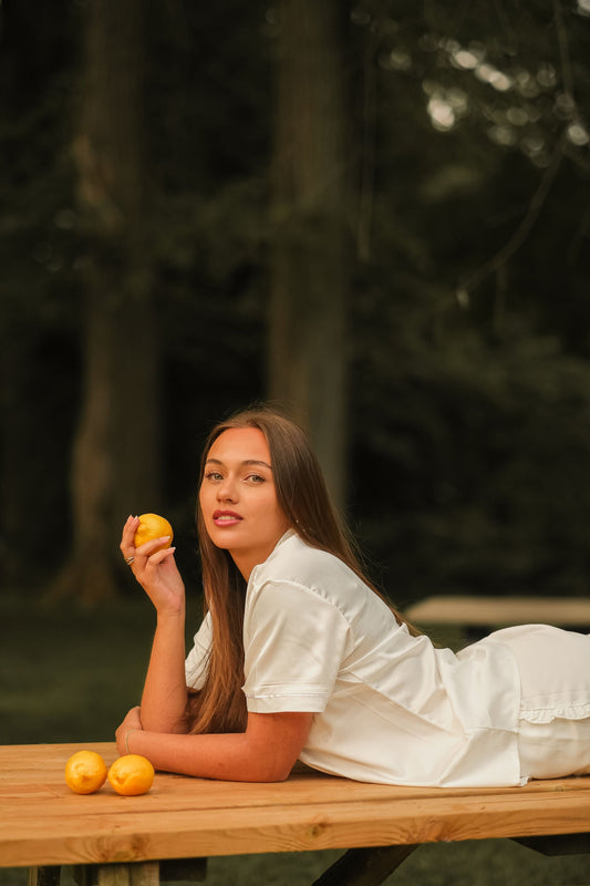 Plus qu'un tissu : pourquoi le choix des matières fait toute la différence pour votre sommeil