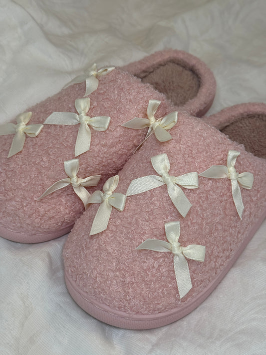 PANTOUFLES BOUCLETTES
