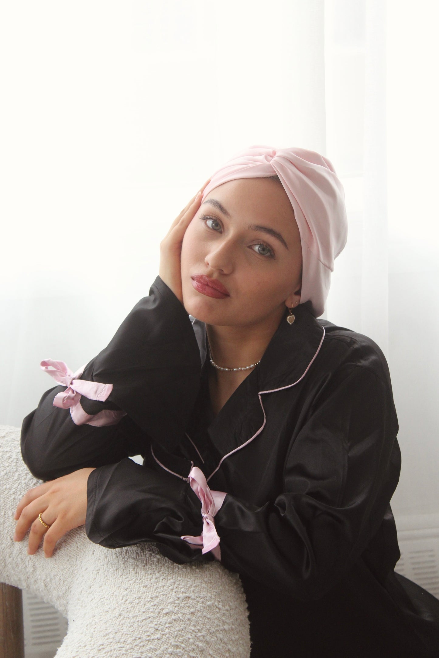 Bonnet en satin